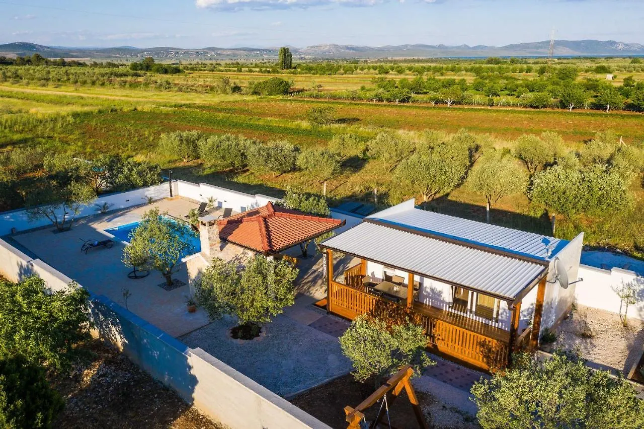 Mobile House F&L Villa Biograd Na Moru Croatia